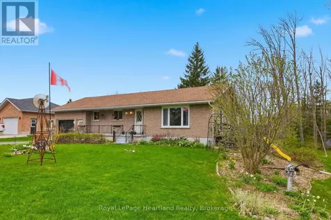 21 Brown Street South Minto ON N0G 1M0