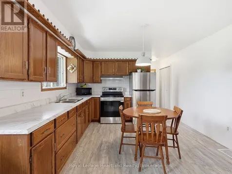 21 Brown Street South Minto ON N0G 1M0