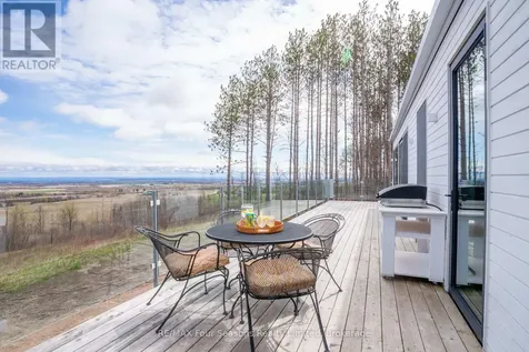 58 Sydenham Trail West Clearview ON L0M 1H0