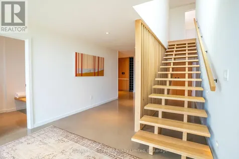 58 Sydenham Trail West Clearview ON L0M 1H0