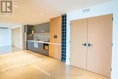 58 Sydenham Trail West Clearview ON L0M 1H0
