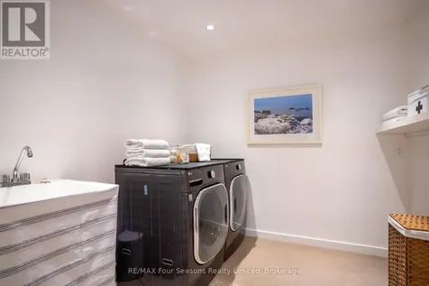58 Sydenham Trail West Clearview ON L0M 1H0