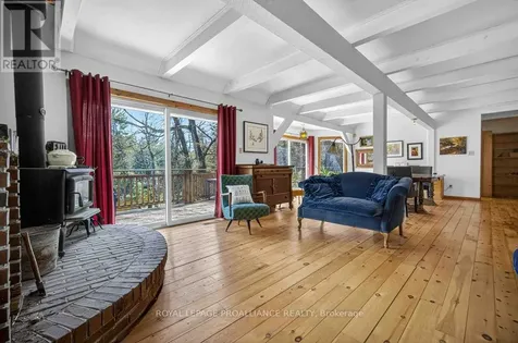 2406 Northeys Bay Road North Kawartha ON K0L 2H0