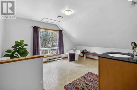 2406 Northeys Bay Road North Kawartha ON K0L 2H0