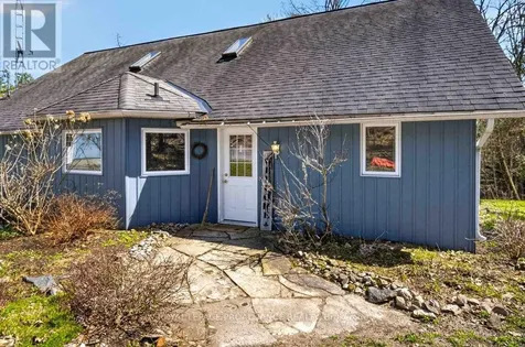 2406 Northeys Bay Road North Kawartha ON K0L 2H0