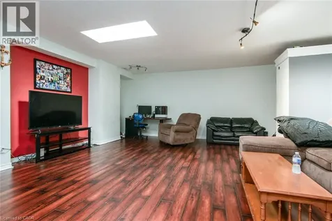 660 King Street East Cambridge ON N3H 3N6