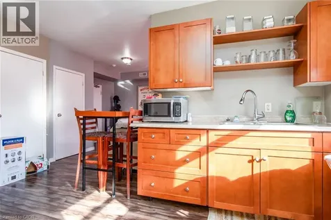 660 King Street East Cambridge ON N3H 3N6