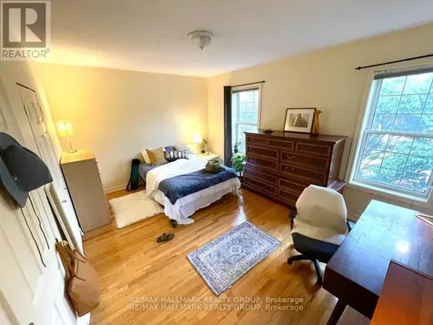480 Cumberland Street Ottawa ON K1N 7J9