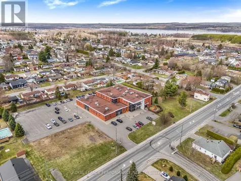 860 Caron Street Clarence-rockland ON K4K 1H1