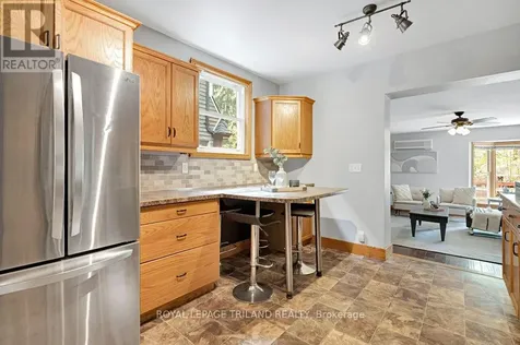 46 Rosebery Place St. Thomas ON N5R 2H7