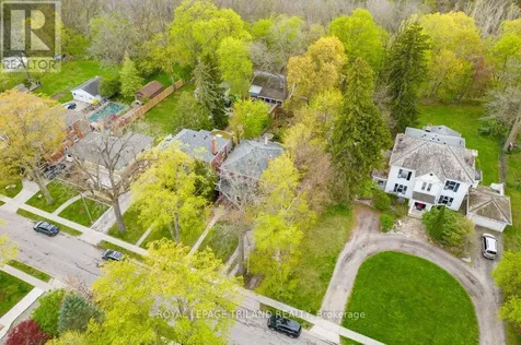 46 Rosebery Place St. Thomas ON N5R 2H7