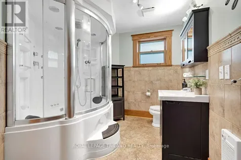 46 Rosebery Place St. Thomas ON N5R 2H7