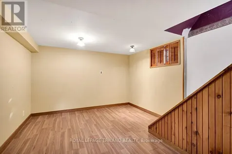 46 Rosebery Place St. Thomas ON N5R 2H7