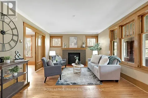46 Rosebery Place St. Thomas ON N5R 2H7