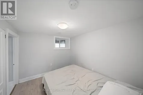 305 Weir Street North Hamilton (homeside) ON L8H 5G4