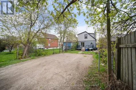 305 Weir Street North Hamilton (homeside) ON L8H 5G4