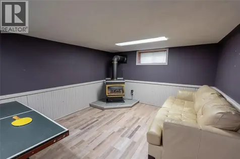 1736 Dufferin Avenue Wallaceburg ON N8A 2X4