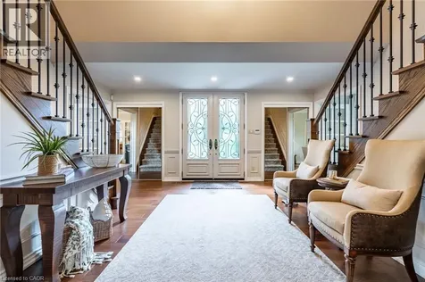 45 Peppertree Crescent Ancaster ON L9G 4L8