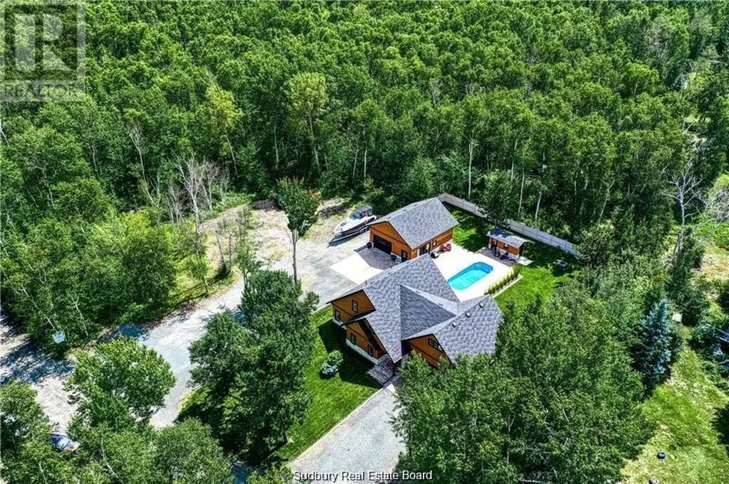 15 Driftwood Avenue Skead ON P0M 2Y0