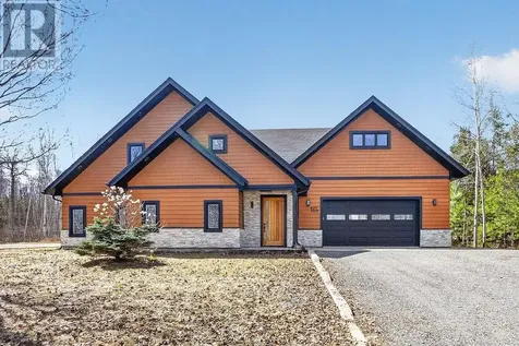 15 Driftwood Avenue Skead ON P0M 2Y0