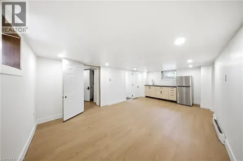 200 Madison Avenue South Kitchener ON N2G 3M8