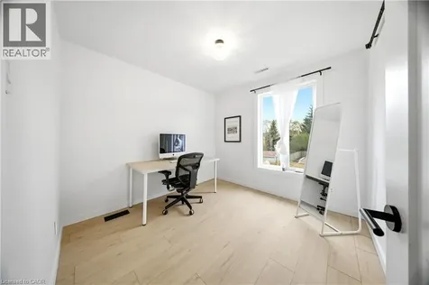 200 Madison Avenue South Kitchener ON N2G 3M8