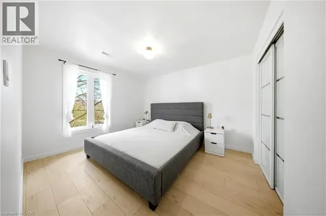 200 Madison Avenue South Kitchener ON N2G 3M8