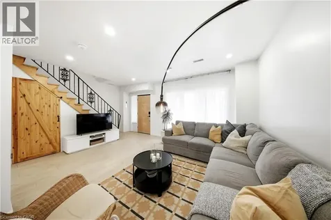 200 Madison Avenue South Kitchener ON N2G 3M8