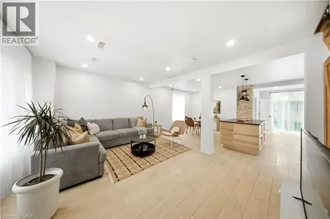 200 Madison Avenue South Kitchener ON N2G 3M8