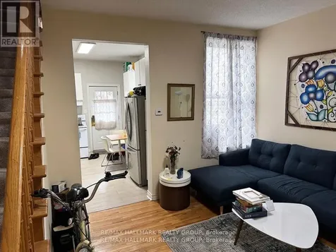 478 Cumberland Street Ottawa ON K1N 7J9