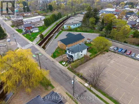 200 Madison Avenue South Kitchener ON N2G 3M8