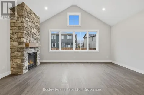 163 Sugar Maple Street Blue Mountains ON L9Y 0Z3