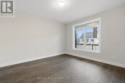 163 Sugar Maple Street Blue Mountains ON L9Y 0Z3