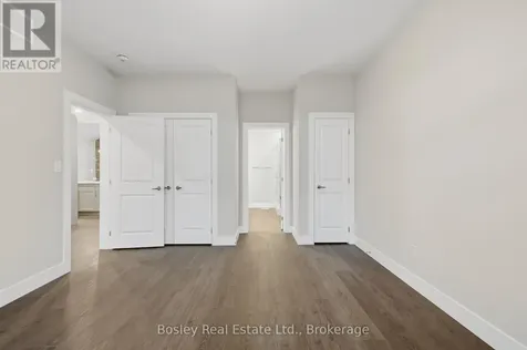 163 Sugar Maple Street Blue Mountains ON L9Y 0Z3