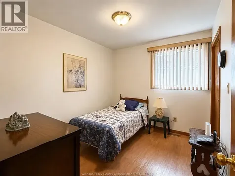 1637 St. Clair Avenue Windsor ON N9B 3K9