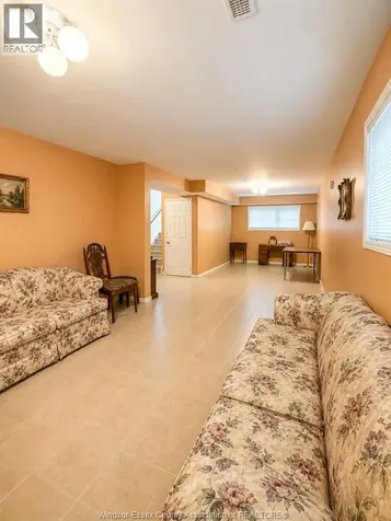 1637 St. Clair Avenue Windsor ON N9B 3K9