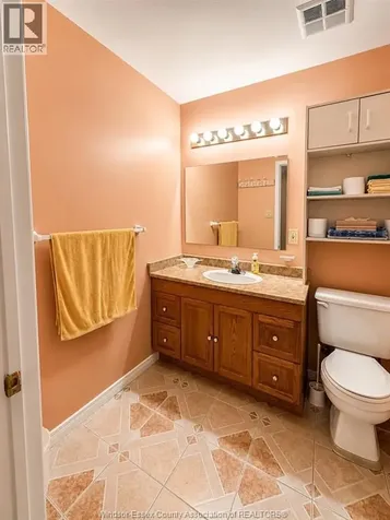 1637 St. Clair Avenue Windsor ON N9B 3K9