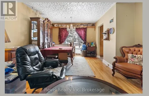 320 Eighth Street Mattawa ON P0H 1V0