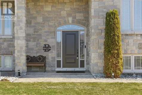 3421 Summerbreeze Drive Ottawa ON K0A 2W0