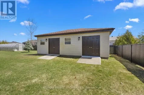 3421 Summerbreeze Drive Ottawa ON K0A 2W0