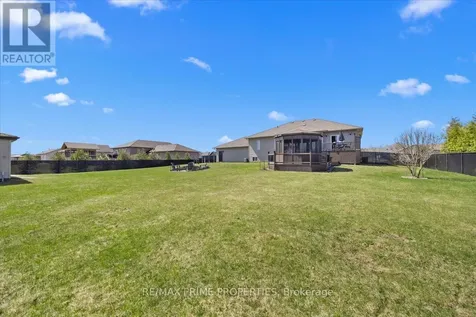 3421 Summerbreeze Drive Ottawa ON K0A 2W0