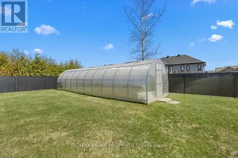 3421 Summerbreeze Drive Ottawa ON K0A 2W0