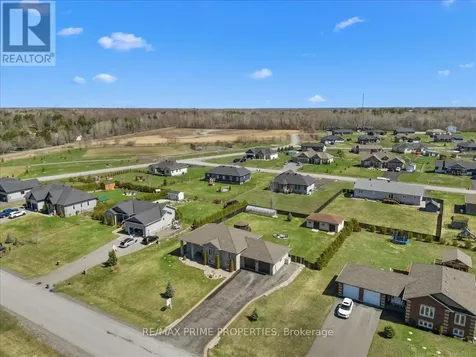 3421 Summerbreeze Drive Ottawa ON K0A 2W0