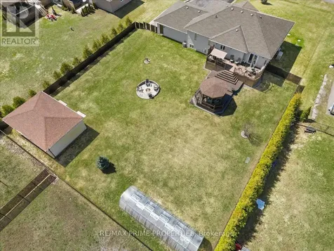 3421 Summerbreeze Drive Ottawa ON K0A 2W0