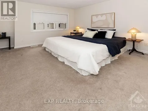 215 Rivertree Street Ottawa ON K2M 0J4