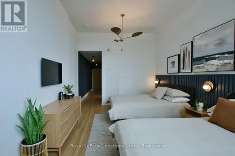 31 Huron Street Collingwood ON L9Y 5T7