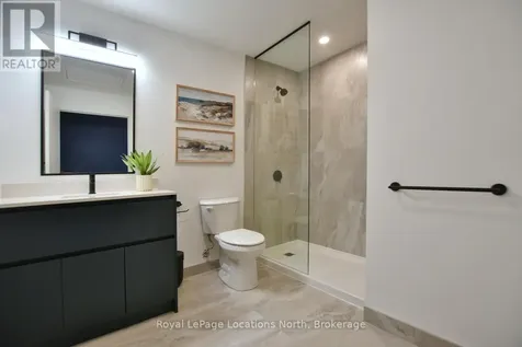 31 Huron Street Collingwood ON L9Y 5T7