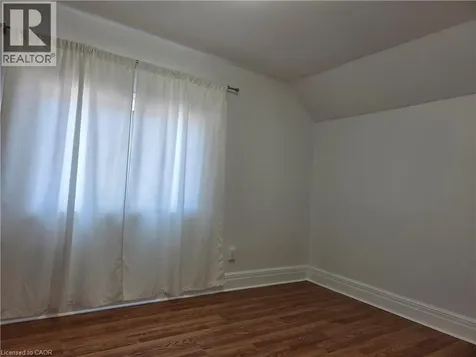 125 Cavell Avenue Hamilton ON L8L 7E6