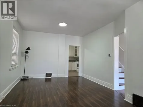 125 Cavell Avenue Hamilton ON L8L 7E6