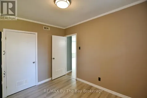 60 Sunnidale River Road Wasaga Beach ON L9Z 2S4